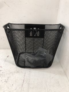 PALLET OF BLACK WIRE FRONT BASKET FOR BICYCLE