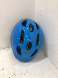 PALLET OF BLUE KIDS CYCLE HELMETS