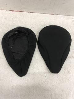 PALLET OF CYCLING SEAT COVERS IN BLACK