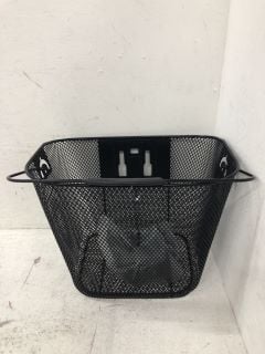 PALLET OF CYCLING METAL BASKETS IN BLACK