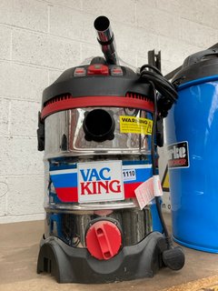 VAC KING INDUSTRIAL STYLE VACUUM AND EXTRACTOR: LOCATION - BR12