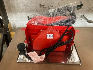 CLARKE ELECTRIC TILE CUTTER IN RED: LOCATION - BR11