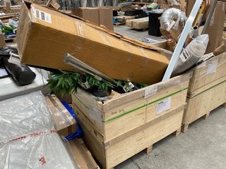 PALLET OF ASSORTED ITEMS TO INCLUDE BODY POWER WEIGHT LIFTING BAR IN BLACK AND ULTIMATE SHELTER POP UP IN KHAKI GREEN: LOCATION - A2 (KERBSIDE PALLET DELIVERY)