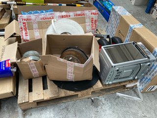 PALLET OF ASSORTED ITEMS TO INCLUDE AUTOMOTIVE WHEEL HUB ASSEMBLY UNIT AND HEAVY DUTY DUAL WHEEL TRAILER JOCKEY WHEEL ATTACHMENT: LOCATION - A3 (KERBSIDE PALLET DELIVERY)