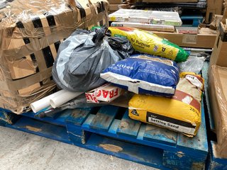 PALLET OF ASSORTED ITEMS TO INCLUDE MIRACLE-GRO PEAT FREE PREMIUM ALL PURPOSE COMPOST AND KETER OUTDOOR STORAGE BOX IN NATURAL: LOCATION - A4 (KERBSIDE PALLET DELIVERY)