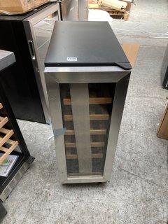 COOKOLOGY CWC300SS BUILT IN WINE COOLER - RRP £300: LOCATION - A8