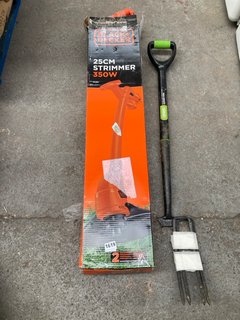 BLACK & DECKER 25CM STRIMMER 350W - MODEL: GL360: LOCATION - BR18