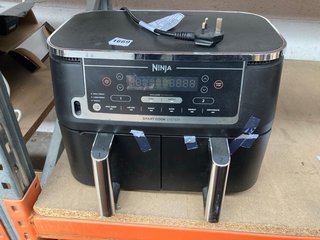 NINJA DUAL AIR FRYER IN BLACK: LOCATION - AR20