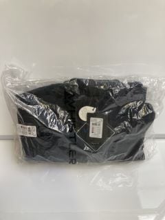 A BOX OF ASSORTED CLOTHING TO INCLUDE WHISTLER JACKET IN BLACK