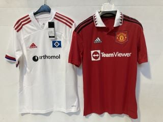 ADIDAS WHITE AND RED UNISEX JERSEY SIZE XL TO INCLUDE RED MANCHESTER UNITED JERSEY