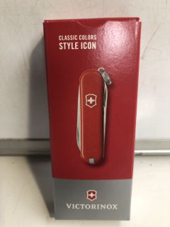 15 X VICTORINOX SWISS MADE RED FOLDING POCKET KNIFE (18+ ID REQUIRED)