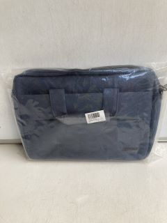 4 X LAPTOP BAGS OF ASSORTED COLOURS