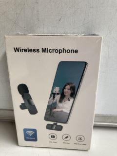 11 X WIRELESS MICROPHONE DESIGNED FOR USE WITH PHONES