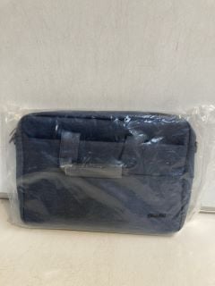 5 X BLUE BAGS DESIGNED FOR USE WITH LAPTOPS, TABLETS AND OTHER PORTABLE DEV