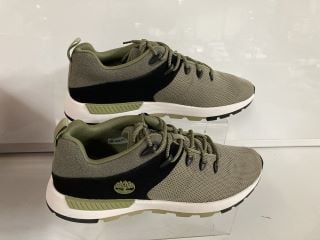 1 X TIMBERLAND SPRINT TREKKER LOW LACE SNEAKER GREEN/BLACK SIZE UK11