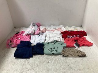 QTY OF ASSORTED KIDS CLOTHES TO INCLUDE TOPSHOP CROPPED TOP FOR GIRLS IN RED UK SIZE 14 YEARS: LOCATION - H14