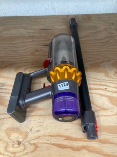 DYSON INCOMPLETE CORDLESS VACUUM CLEANER: LOCATION - H11