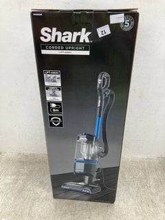 SHARK CORDED UPRIGHT LIFT-AWAY HOOVER - RRP £149.00: LOCATION - E1