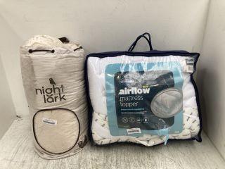 SILENTNIGHT AIRFLOW MATTRESS TOPPER DOUBLE TO INCLUDE NIGHT LARK COVERLESS DUVET IN CREAM: LOCATION - E8