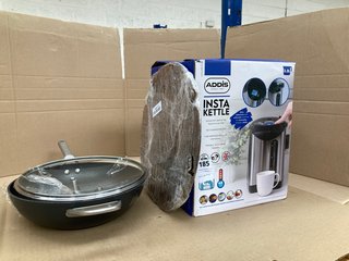 3 X ASSORTED KITCHEN ITEMS TO INCLUDE ADDIS INSTA KETTLE 3.2L: LOCATION - E10