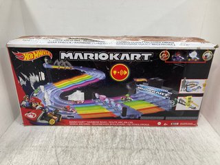 MARIO KART HOT WHEELS RAINBOW ROAD: LOCATION - F16