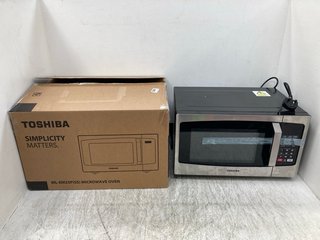 TOSHIBA MICROWAVE OVEN IN BLACK 750-800W: LOCATION - F6