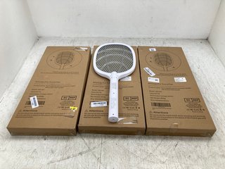 3 X MOSQUITO SWATTER IN WHITE: LOCATION - E3