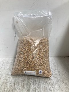 WILLOW PARK SEEDS PREMIUM HUSK FREE MIX A COMPLETE FEED FOR WILD BIRDS BBE 17.05.2025: LOCATION - G6