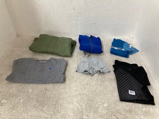 QTY OF ASSORTED KIDS CLOTHING TO INCLUDE NIKE GREY NEW BOARD SHORTS: LOCATION - G12