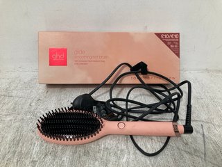 GHD GLIDE SMOOTHING HOT BRUSH - PINK COLLECTION: LOCATION - G17