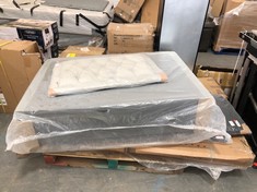 PALLET OF ASSORTED FURNITURE / PARTS TO INCLUDE VIDA DESIGNS 3 DRAWER SHOE CABINET (KERBSIDE PALLET DELIVERY) (KERBSIDE PALLET DELIVERY)