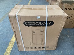 COOKOLOGY CYLINDER ISLAND EXTRACTOR FAN MODEL:TUB350SS BOX (1/2) (PALLET 8)