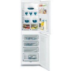 INDESIT 50/50 FREESTANDING FRIDGE FREEZER IN WHITE MODEL NO- IBD5517WUK1 RRP- £349