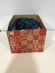 BOX OF ASSORTED ADULT CLOTHING TO INCLUDE MBJ DENIM JEANS BLUE SIZE 48