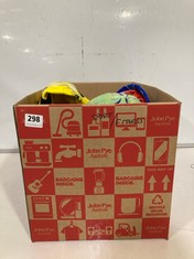 BOX OF ASSORTED SPORT ITEMS TO INCLUDE PREMIER 32 PANELS FOOTBALL YELLOW/BLACK SIZE 5