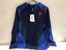 NIKE ENGLAND WOVEN AWF MEN'S JACKET IN NAVY/RED SIZE L