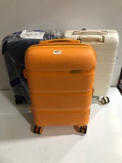 3 X ASSORTED TRAVEL CASES TO INCLUDE KONO WHITE HARDSHELL SMALL SPINNER