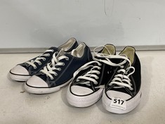 2 X ASSORTED CONVERSE PUMPS 1 X BLACK SIZE 5.5 1 X NAVY SIZE 5