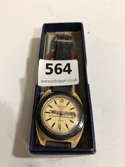 AN ANTIQUE TRAFALGAR WRISTWATCH IN ORIGINAL BOX