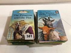 A COLLECTION OF VINTAGE LADYBIRD BOOKS