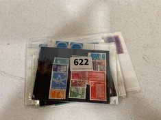 10 X PACKS OF ASSORTED ANTIQUE AND VINTAGE BRITISH AND INTERNATIONAL STAMPS