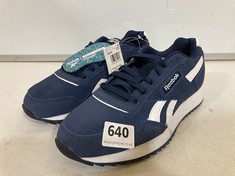 REEBOK GLIDE RIPPLE TRAINERS NAVY SIZE 6.5