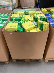 PALLET OF ASSORTED CAR PARTS TO INCLUDE MANN FILTER - CABIN FILTER CU 2316 (KERBSIDE PALLET DELIVERY)