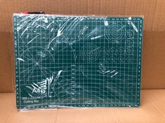 QUANTITY OF ITEMS TO INCLUDE A-4 CUTTING MAT CRAFT MAT FLEXIBLE DOUBLE SIDED NON SLIP CRAFT CUTTING MAT WITH ACCURATE GUIDE GRID LINES DESIGN FOR CUTTING FABRIC, PAPER, AND CARDS DOUBLE SIDED SELF-HE