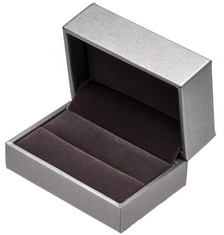 31 X POKOFO PU LEATHER DOUBLE RING BOX FOR WEDDING ENGAGEMENT GIFT BOX - PU SILVER - TOTAL RRP £129: LOCATION - RACK F