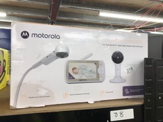 MOTOROLA NURSERY VM65X CONNECT - HALO VIDEO BABY MONITOR WITH CRIB HOLDER - 5 INCH PARENT UNIT AND WIFI APP - FLEXIBLE MAGNETIC CAMERA MOUNT, WHITE.: LOCATION - B