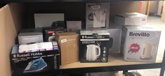 QUANTITY OF ITEMS TO INCLUDE RUSSELL HOBBS HONEYCOMB WHITE KETTLE THAT SAVES UP TO 66% ENERGY: LOCATION - D