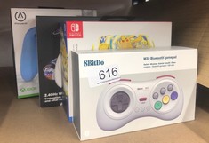 QUANTITY OF ITEMS TO INCLUDE 8BITDO M30 BLUETOOTH CONTROLLER FOR SWITCH, WINDOWS AND ANDROID, 6-BUTTON LAYOUT FOR SEGA’S CLASSIC GAMES: LOCATION - E