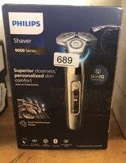 PHILIPS 9000 SERIES SHAVER WITH SKIN IQ TECHNOLOGY AND DUAL STEEL PRECISION: LOCATION - F