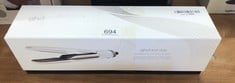 GHD DUET STYLE 2-IN-1 HOT AIR STYLER - TRANSFORMS HAIR FROM WET TO STYLED WITH AIR-FUSION TECHNOLOGY , WHITE .: LOCATION - F